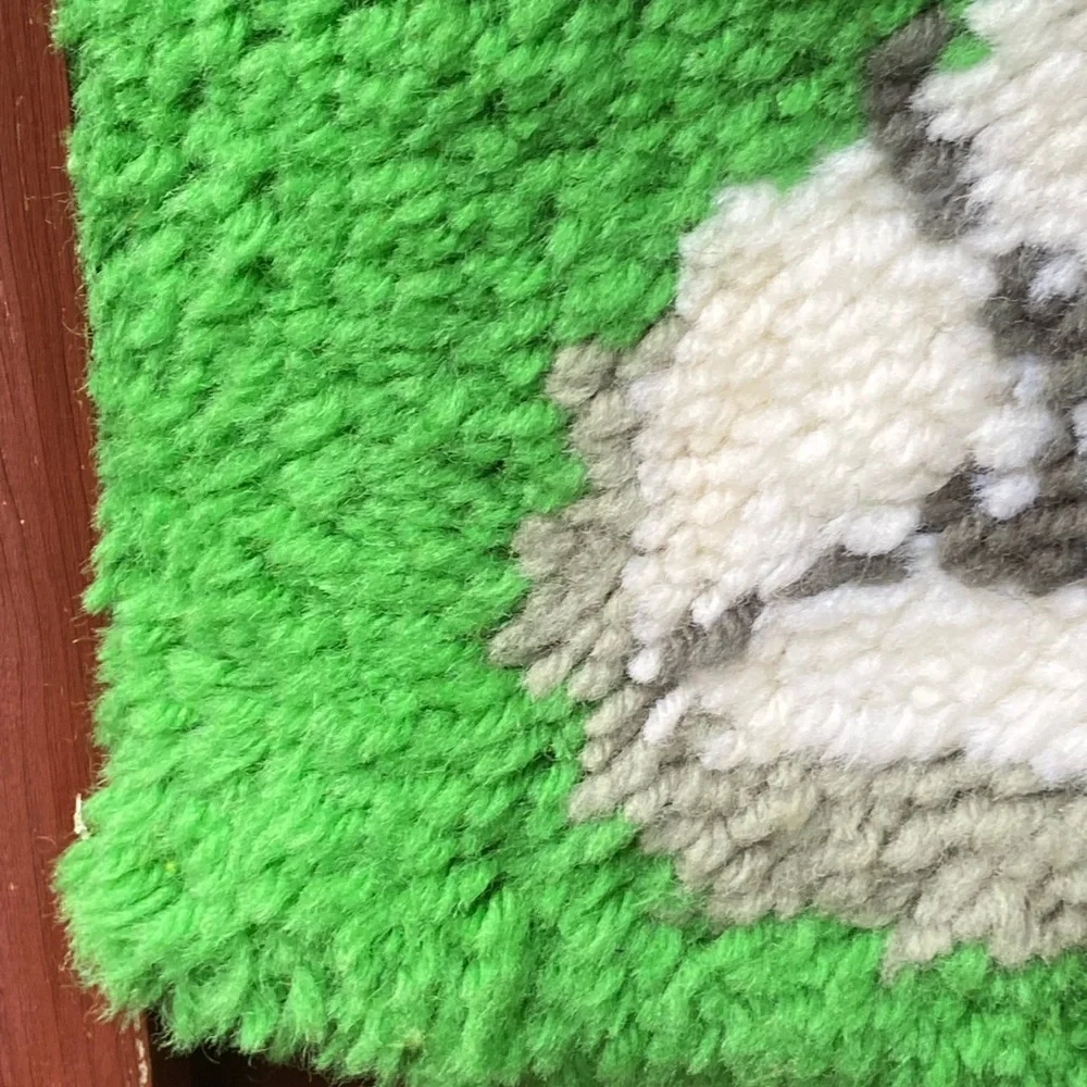 Minnie Mouse Tennis Latch Hook